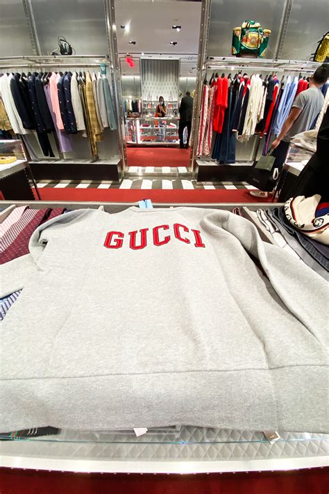 gucci outlet online shopping usa|closest gucci outlet to me.